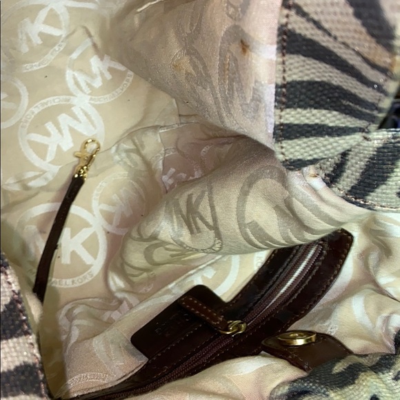 Michael Michael Kors Hobo Shoulder Bag - Picture 7 of 8